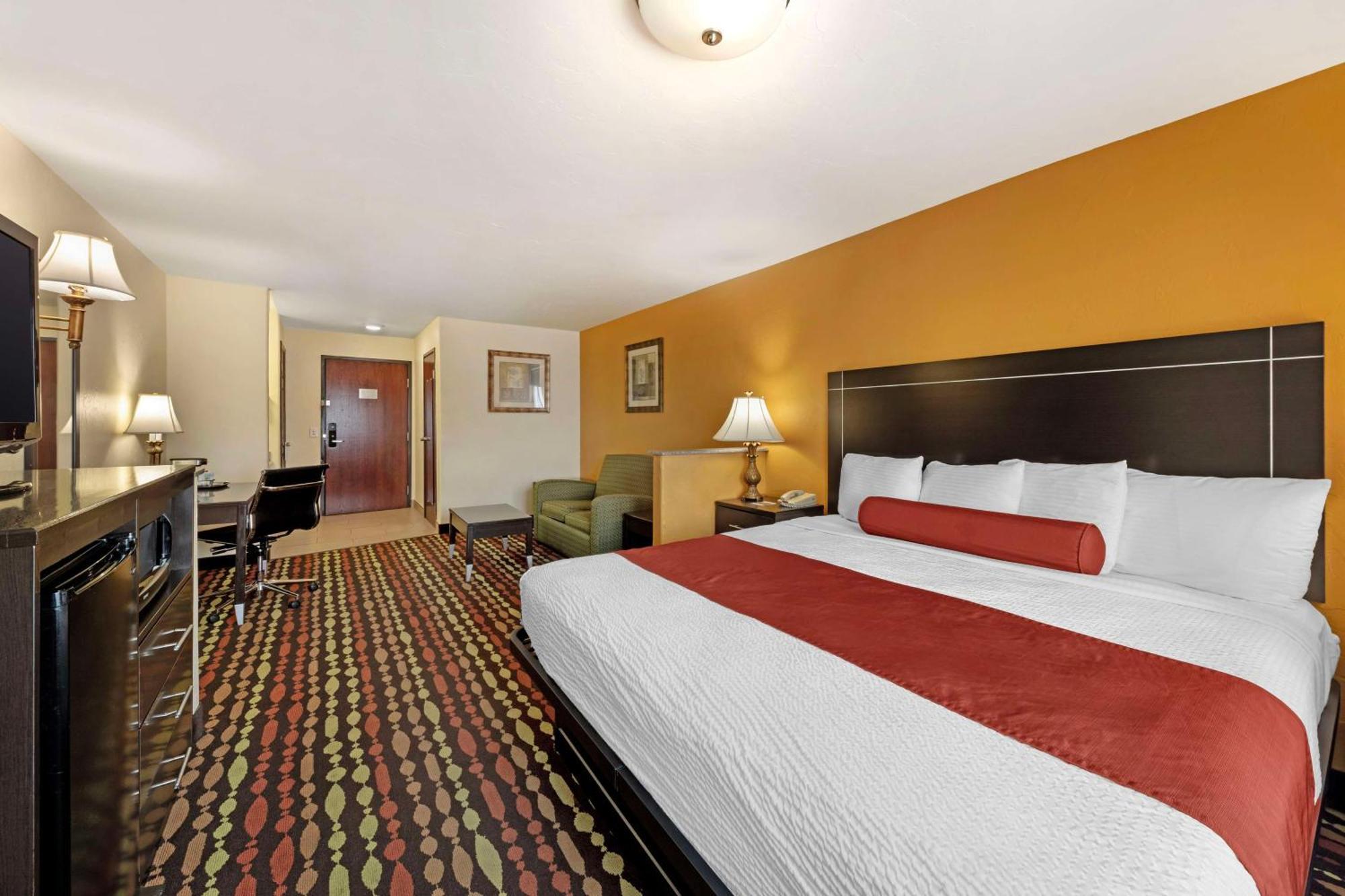 Best Western Greentree Inn & Suites Moore Exterior foto
