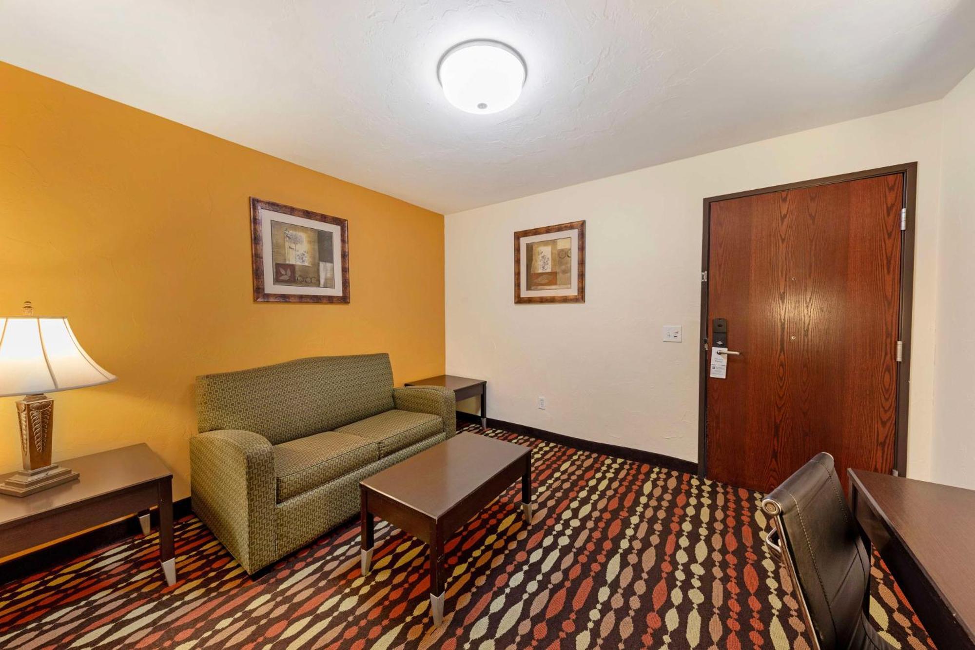 Best Western Greentree Inn & Suites Moore Exterior foto