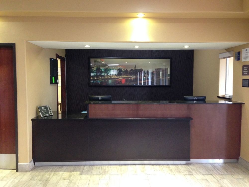 Best Western Greentree Inn & Suites Moore Exterior foto