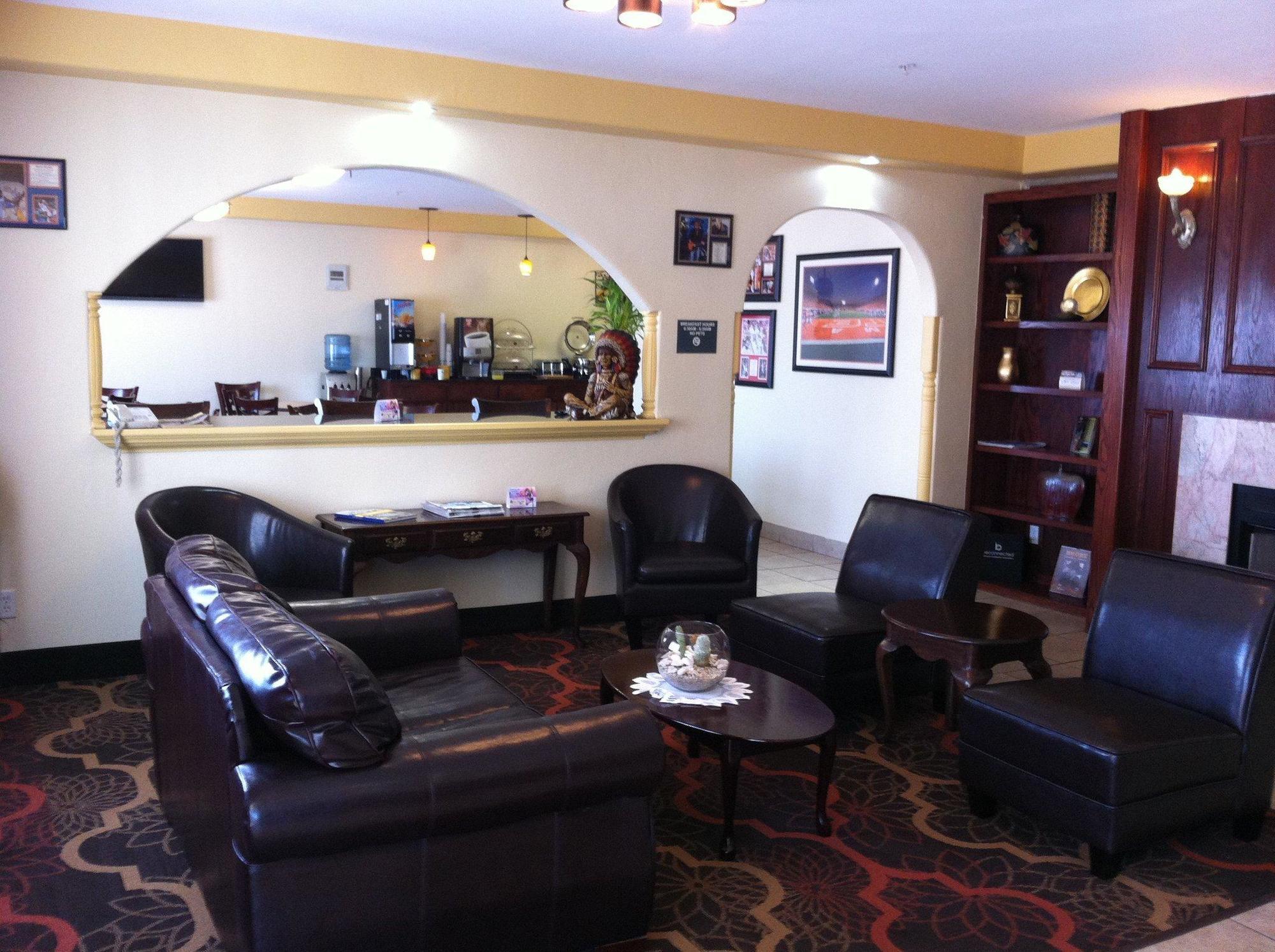 Best Western Greentree Inn & Suites Moore Exterior foto