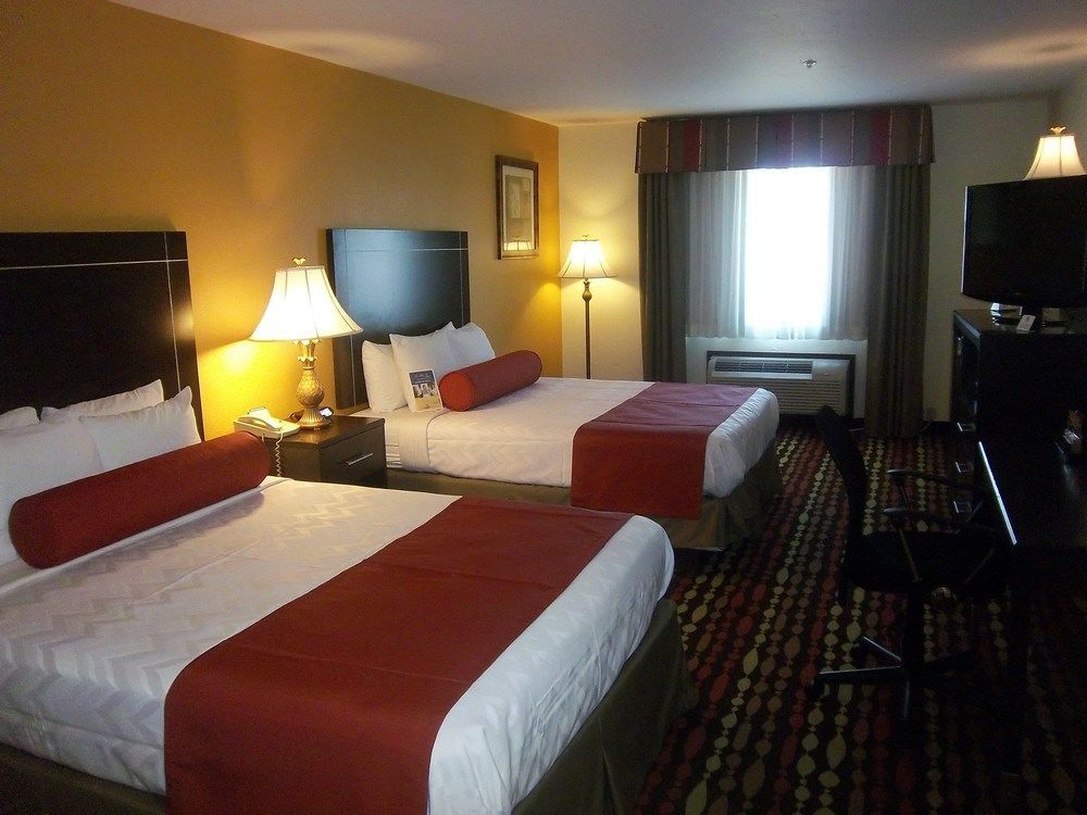 Best Western Greentree Inn & Suites Moore Exterior foto