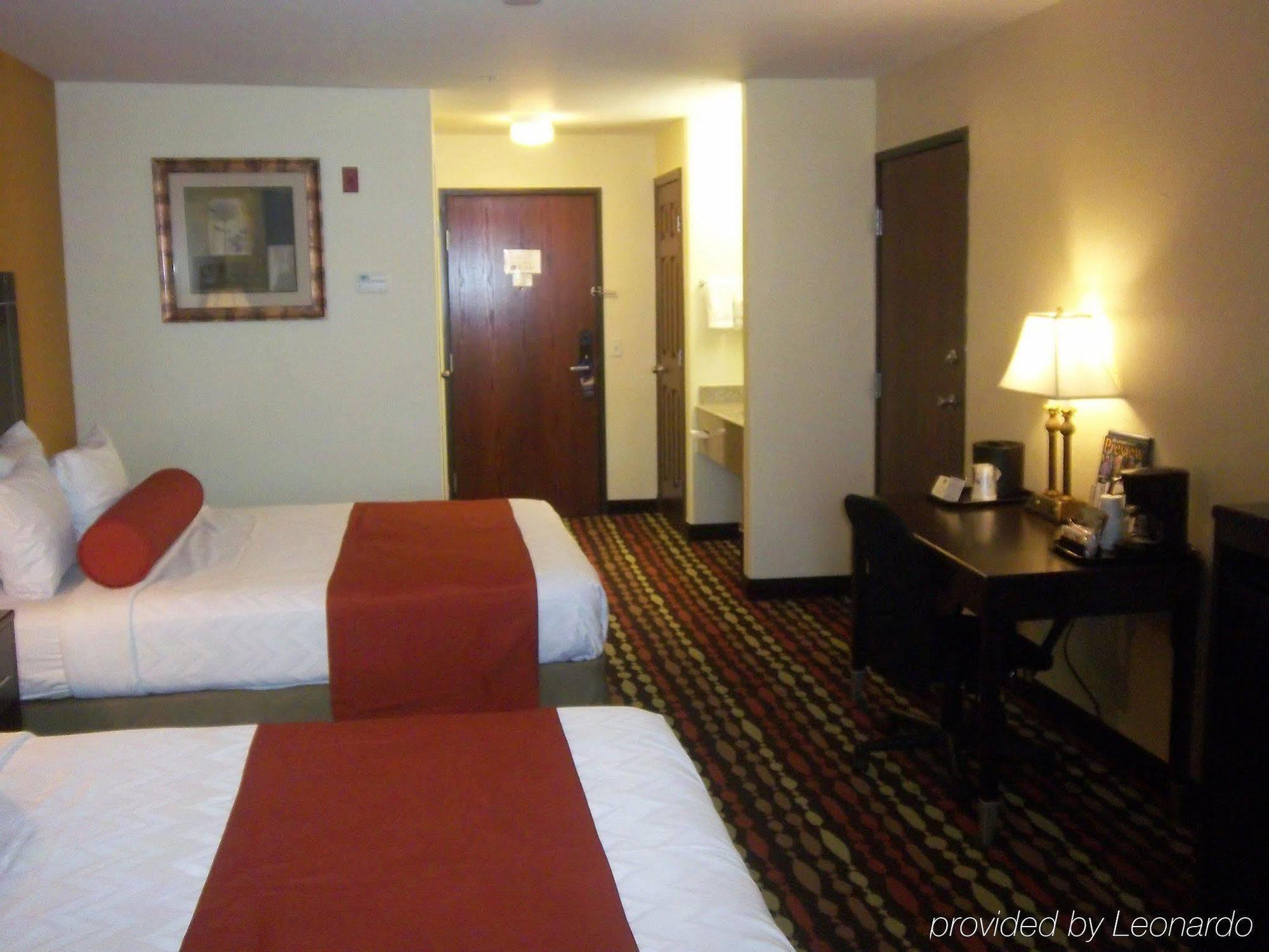 Best Western Greentree Inn & Suites Moore Exterior foto
